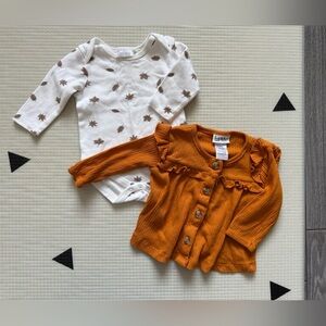 Nicole Miller|Baby girl set,Burnt Orange Cardigan w ruffles & White Bodysuit•••